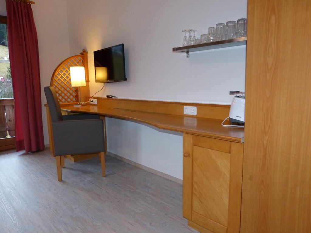 Appartements Alpenland Lermoos Δωμάτιο φωτογραφία