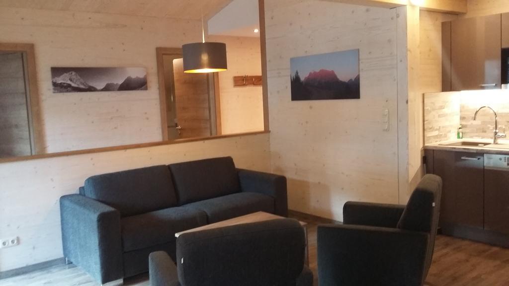 Appartements Alpenland Lermoos Δωμάτιο φωτογραφία