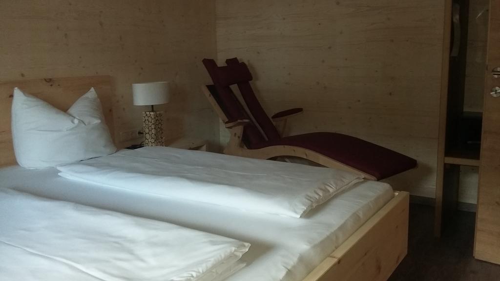 Appartements Alpenland Lermoos Δωμάτιο φωτογραφία